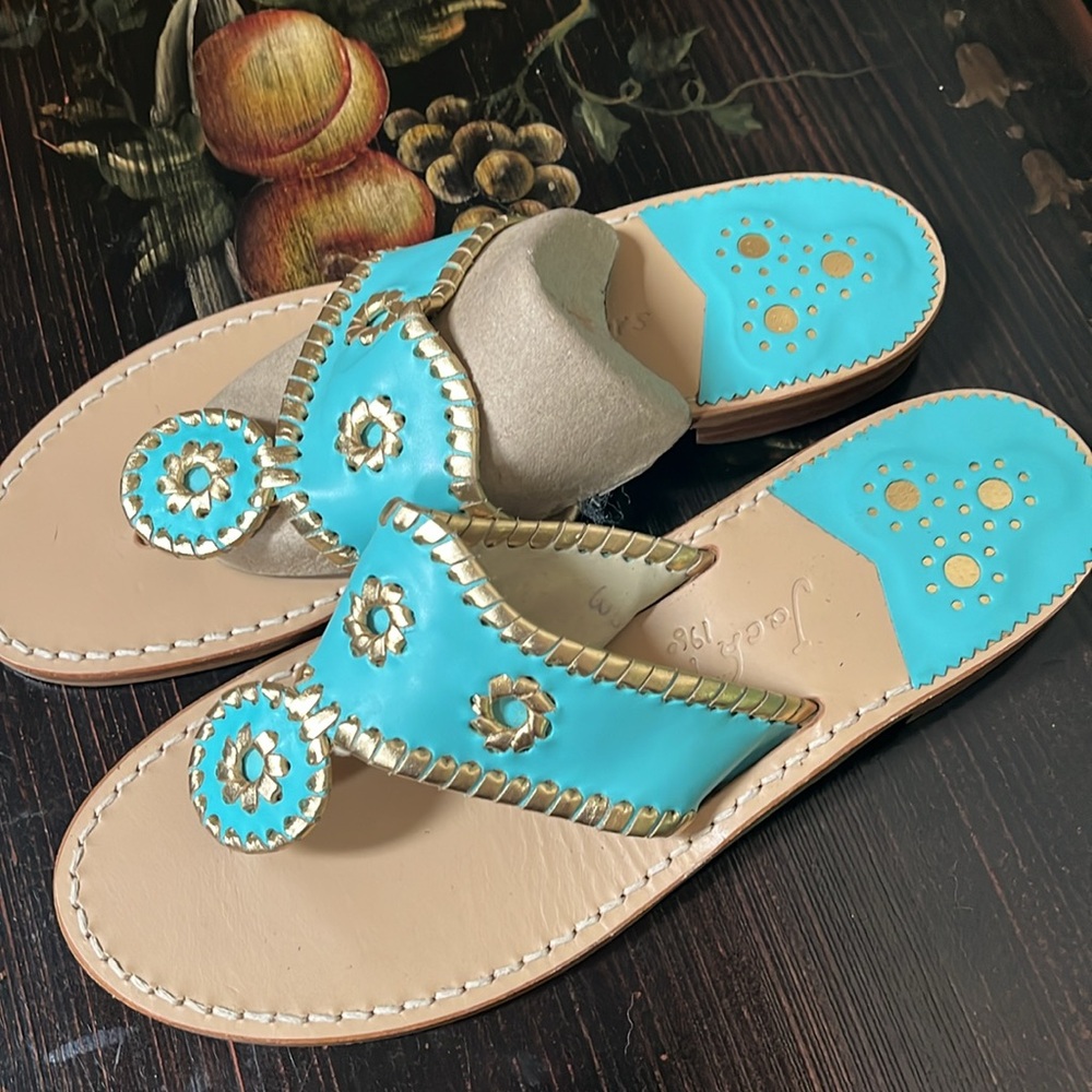🆕 Jack Rogers 1960 Nuntucket Gold Leather Flat Thong Sandals Caribbean Blue/Gold